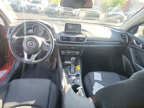 Used 2016 MAZDA MAZDA3 i Touring w/ Popular Equipment Package FWD image 13