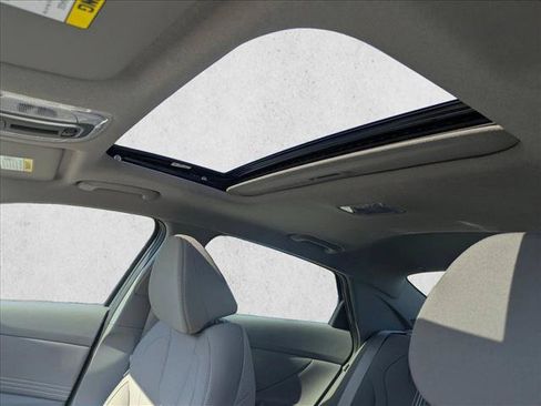 New 2026 Hyundai Elantra SEL Sport Premium FWD image 16