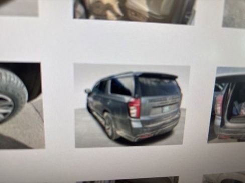 Used 2022 Chevrolet Suburban Z71 image 15