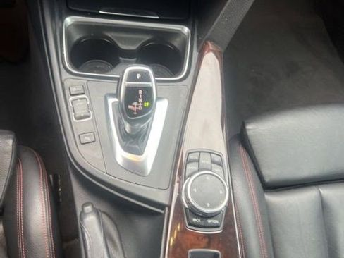 Used 2015 BMW 428i Convertible image 9