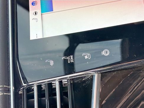 Used 2023 Jeep Grand Wagoneer Series II w/ Convenience Group III image 21