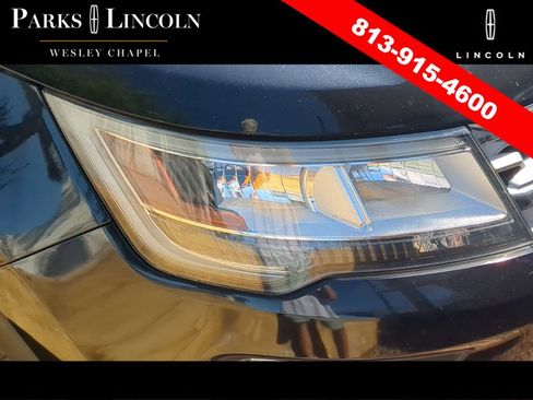 Used 2019 Ford Explorer XLT w/ Equipment Group 202A FWD image 13