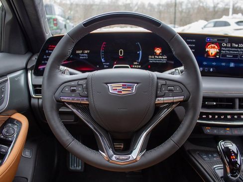 Used 2025 Cadillac CT5 V image 14