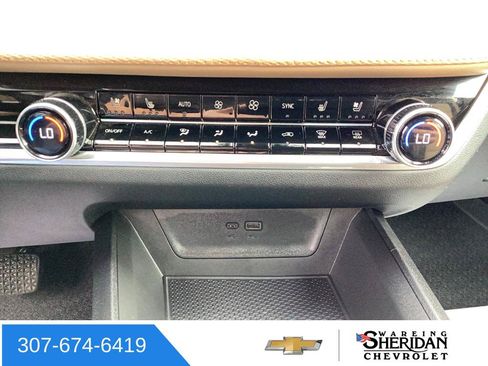 Used 2025 Chevrolet Equinox ACTIV w/ Convenience Package III AWD/4WD image 13