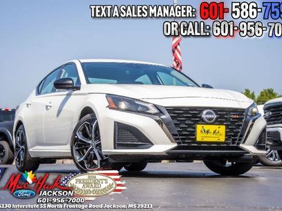 Used 2025 Nissan Altima 2.5 SR