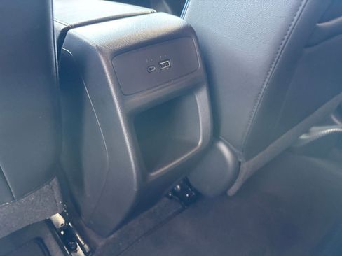 Used 2025 Buick Envista Sport Touring image 24