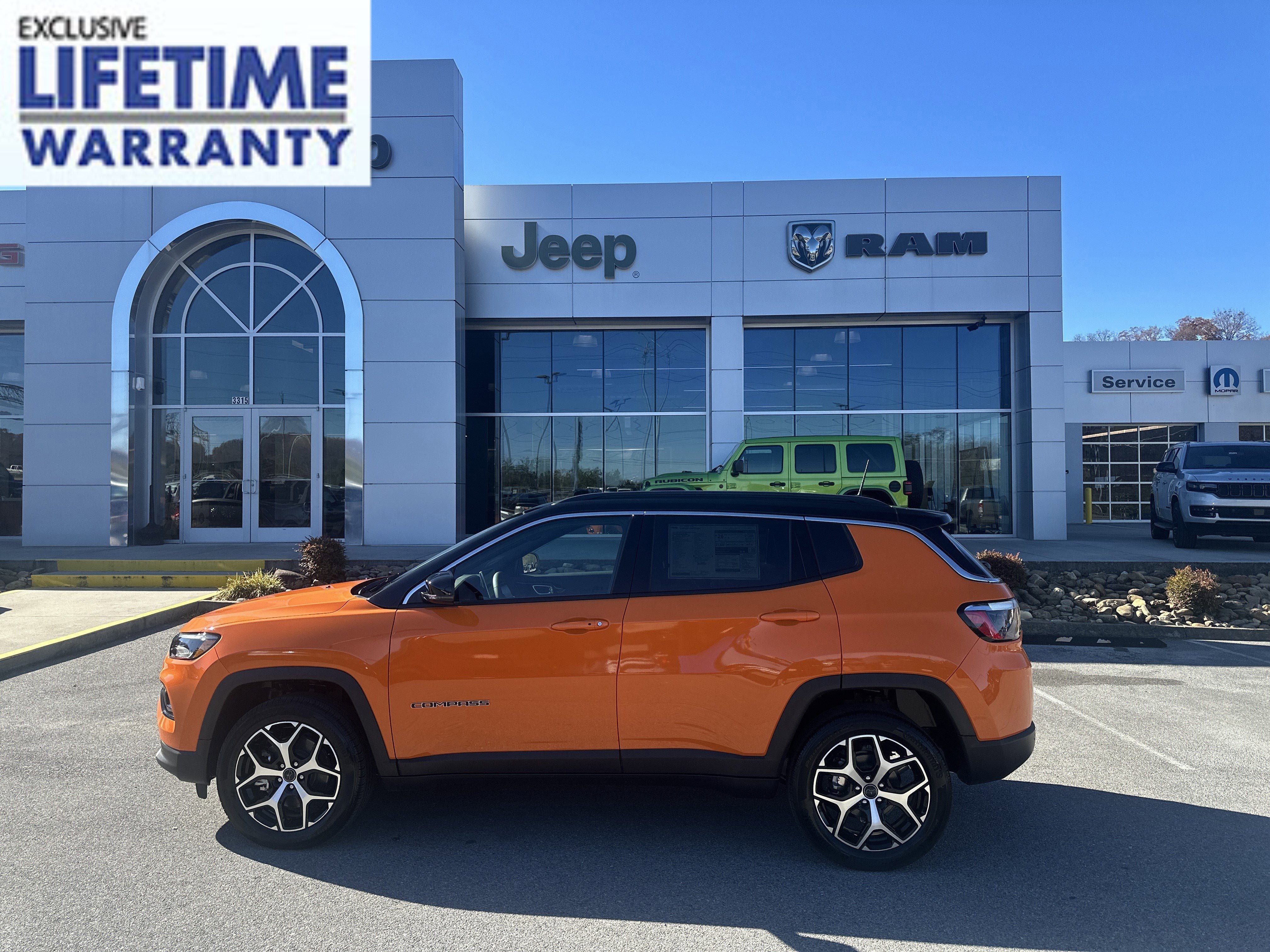New 2026 Jeep Compass Limited AWD/4WD image 1