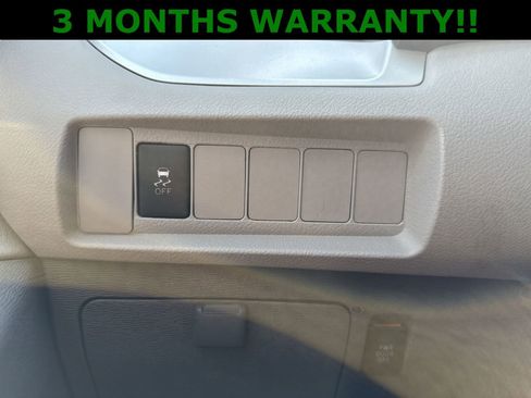 Used 2017 Toyota Sienna LE image 38