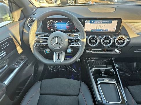 New 2026 Mercedes-Benz GLA 35 AMG 4MATIC image 29