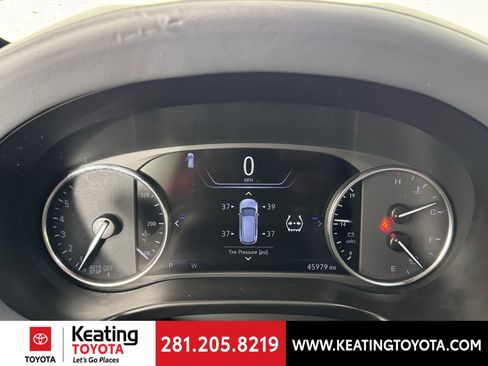 Used 2024 Buick Enclave Premium image 23