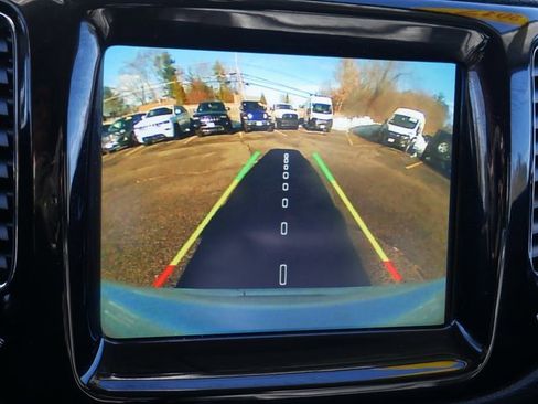 Used 2017 Jeep Compass Limited w/ Navigation Group image 18