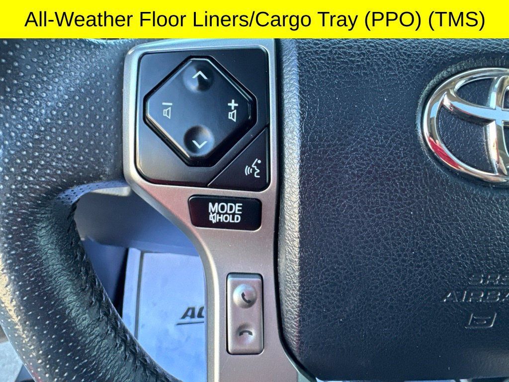 Used 2022 Toyota 4Runner SR5 Premium w/ Moonroof Package AWD/4WD image 19