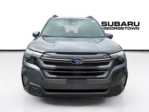 Used 2026 Subaru Forester Premium AWD/4WD image 2