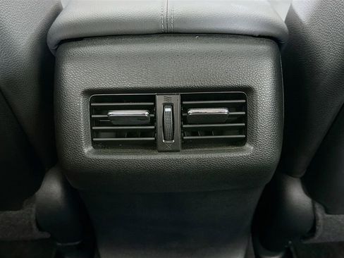 Used 2013 Honda Accord EX-L image 32