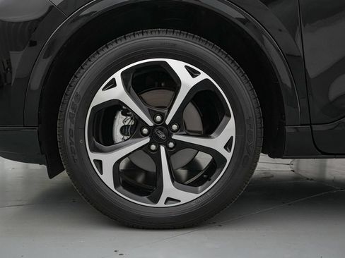 Certified 2023 Ford Escape ST-Line Select w/ Tech Pack #2 AWD/4WD image 10