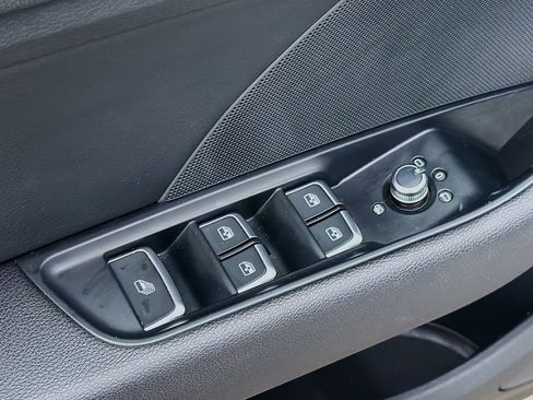 Used 2019 Audi A3 2.0T Premium w/ Convenience Package image 21