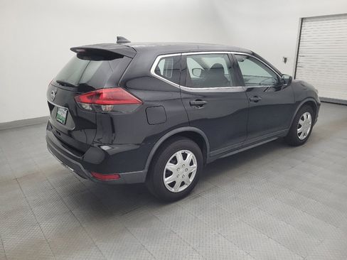 Used 2019 Nissan Rogue S FWD image 10