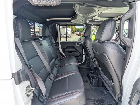 Used 2024 Jeep Gladiator Rubicon image 13