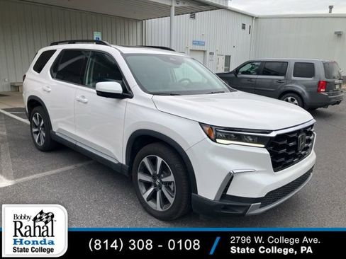 Certified 2025 Honda Pilot Elite image 1