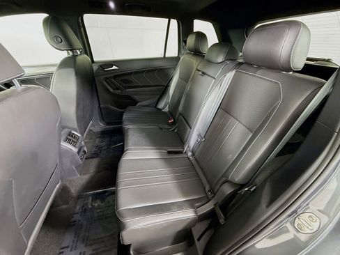 Certified 2023 Volkswagen Tiguan SE R-Line AWD/4WD image 20