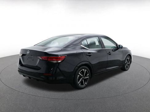 Used 2025 Nissan Sentra SV FWD image 9