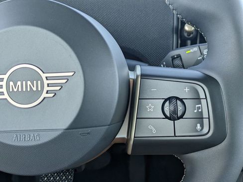 New 2026 MINI Cooper 2-Door Hardtop FWD image 19