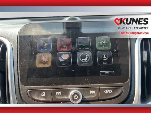 Used 2018 Chevrolet Equinox Premier FWD image 24