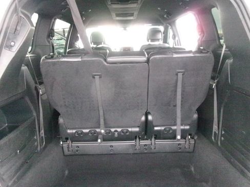 Used 2018 Dodge Grand Caravan SXT w/ Driver Convenience Group image 23