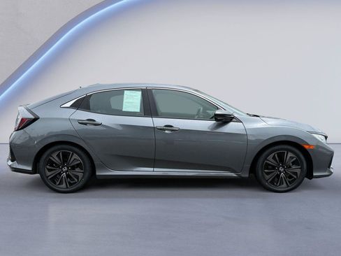 Used 2019 Honda Civic EX image 2