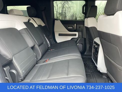 Used 2024 GMC Hummer EV 2X w/ Extreme Off-Road Package image 27