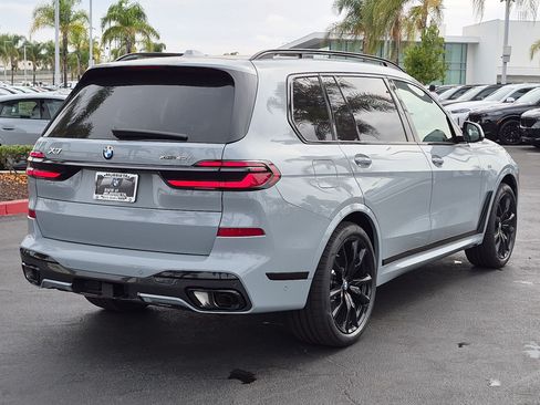 New 2027 BMW X7 xDrive40i w/ M Sport Package AWD/4WD image 10