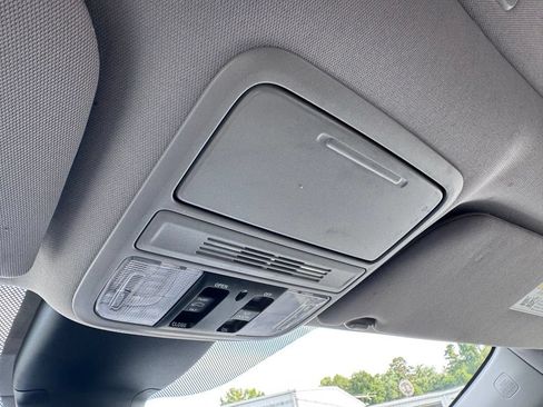 Used 2023 Honda Odyssey EX-L image 34