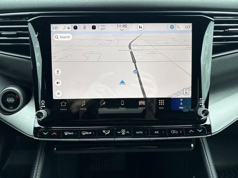 New 2026 Jeep Grand Wagoneer 4WD image 9