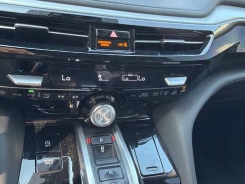 Certified 2023 Acura MDX SH-AWD image 5