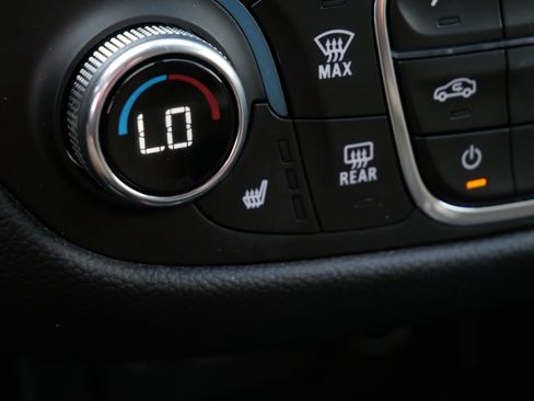 Used 2023 Chevrolet Equinox LT AWD/4WD image 27