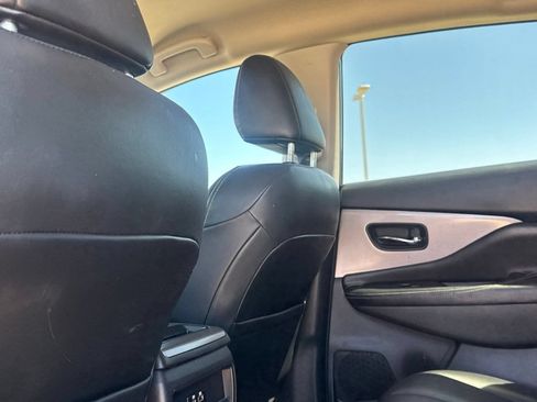 Certified 2024 Nissan Murano SV FWD image 38