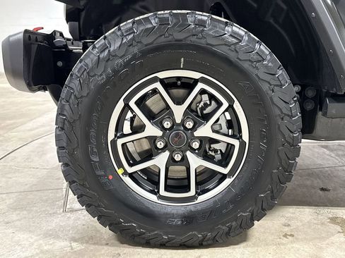 New 2026 Jeep Wrangler Unlimited Rubicon image 25