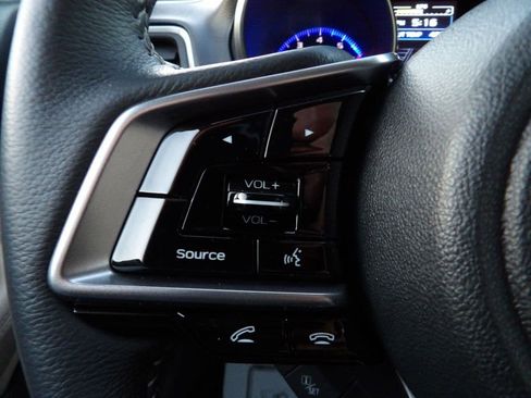 Used 2019 Subaru Outback 2.5i Limited w/ Popular Package #2 image 18