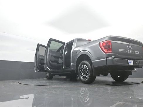 Used 2022 Ford F150 XLT w/ Equipment Group 302A High image 40