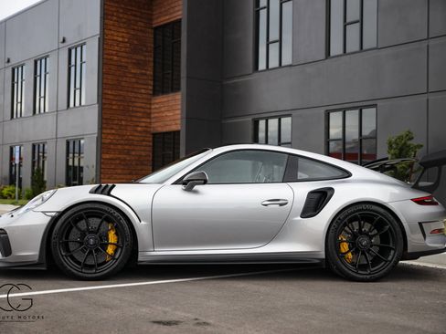 Used 2019 Porsche 911 GT3 RS image 16