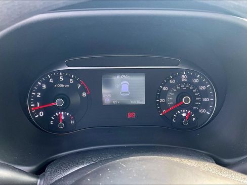 Used 2022 Kia Soul LX FWD image 20