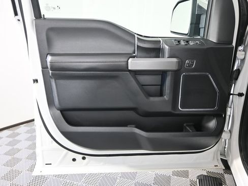 Used 2020 Ford F150 Platinum image 19