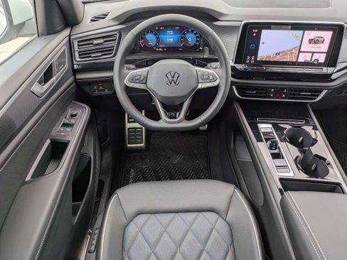 New 2026 Volkswagen Atlas Cross Sport SEL Premium R-Line image 17