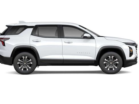 New 2026 Chevrolet Equinox LT image 3