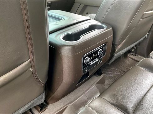 Used 2021 Chevrolet Tahoe LS RWD image 10