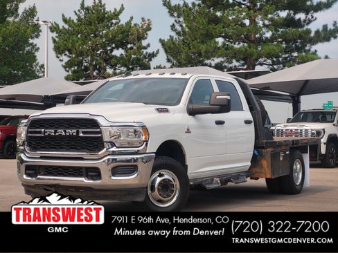 Used 2024 RAM 3500 Tradesman w/ Chrome Appearance Group AWD/4WD image 1