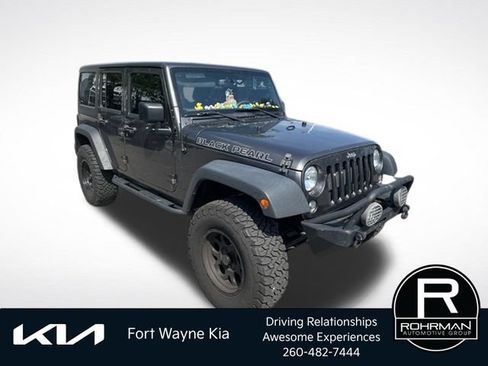 Used 2017 Jeep Wrangler Unlimited Sport w/ Quick Order Package 24S AWD/4WD image 9