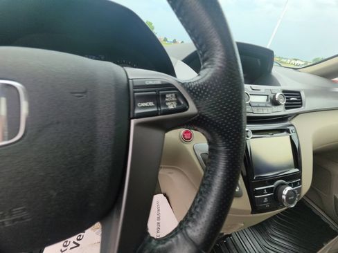 Used 2014 Honda Odyssey EX-L image 18
