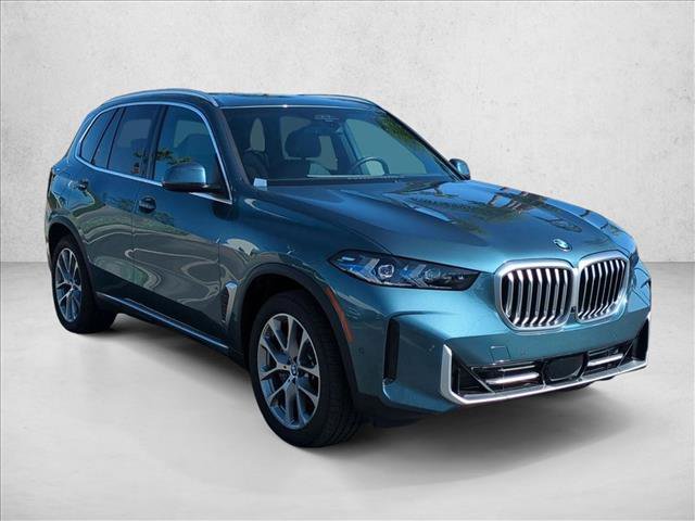 Used 2026 BMW X5 xDrive40i AWD/4WD image 3