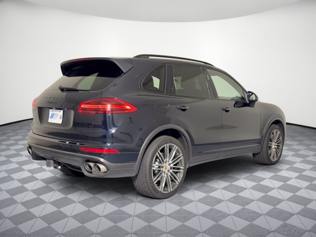 Used 2017 Porsche Cayenne S AWD/4WD image 9